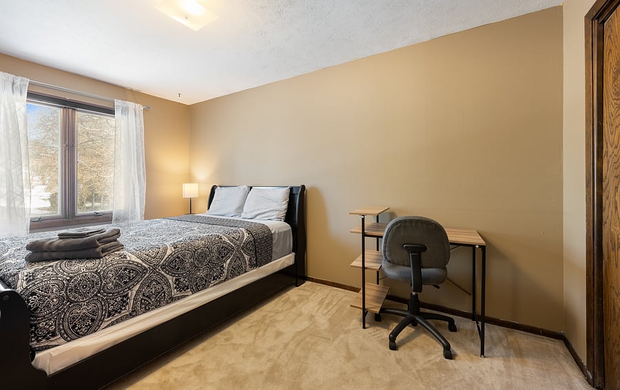 Furnished Finder property 578215_1 photo 18