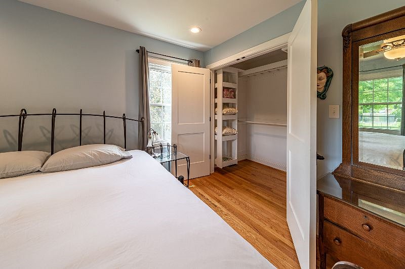 Master Bedroom Closet