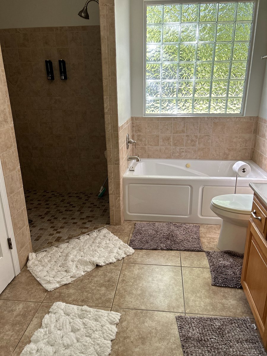 Furnished Finder property 578327_1 photo 46