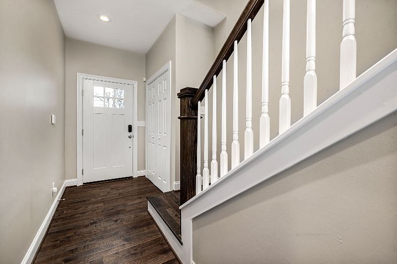 Furnished Finder property 578332_1 photo 3