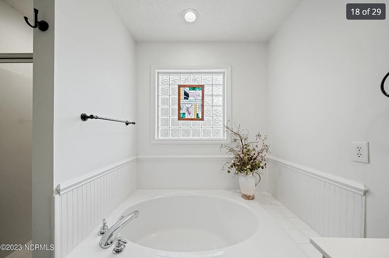 Furnished Finder property 578350_1 photo 15