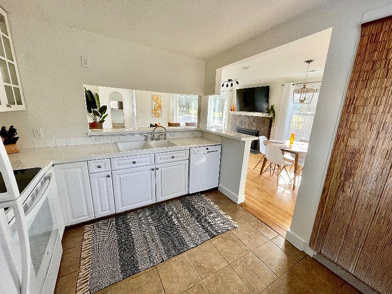Furnished Finder property 578362_1 photo 10