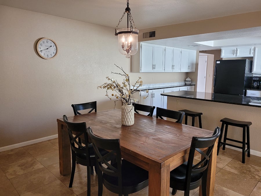 Furnished Finder property 578393_1 photo 3