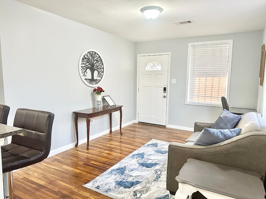 Furnished Finder property 578498_1 photo 4