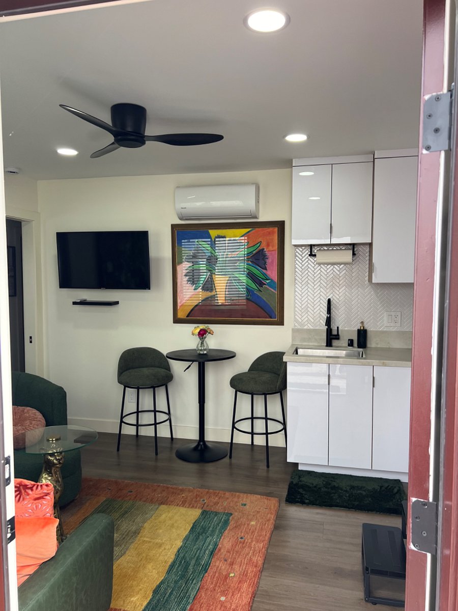 Furnished Finder property 578537_3 photo 8