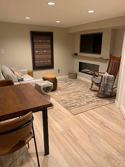View into LR/TV room from hall