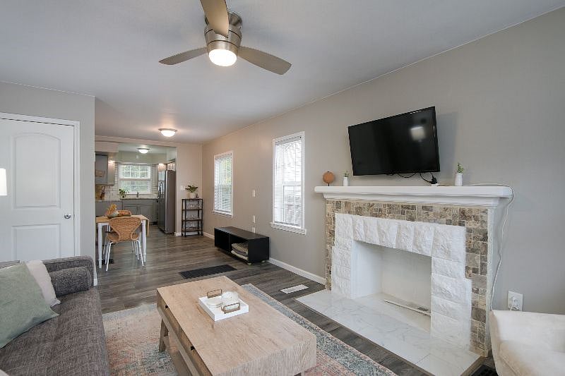 Furnished Finder property 578562_1 photo 4