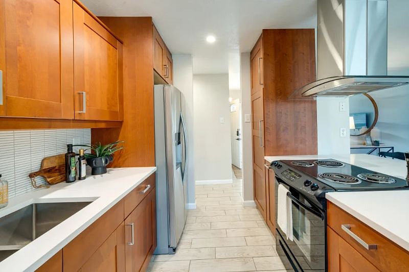 Furnished Finder property 578636_1 photo 8