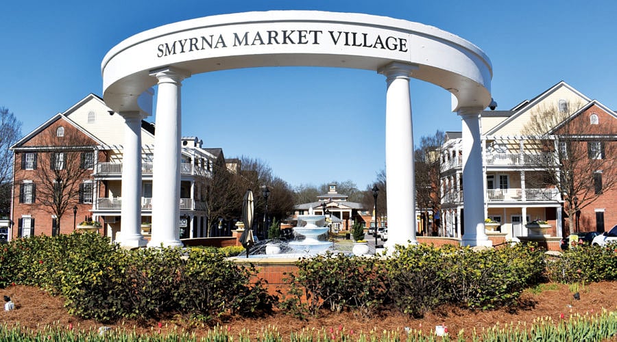 Smyrna Village - 5mins away