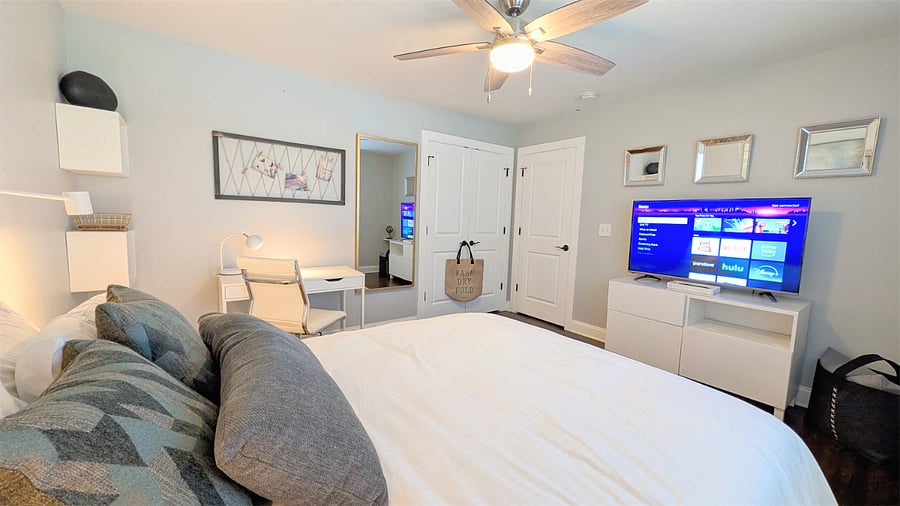 Large Bedroom - 2nd Bedroom with shared bath