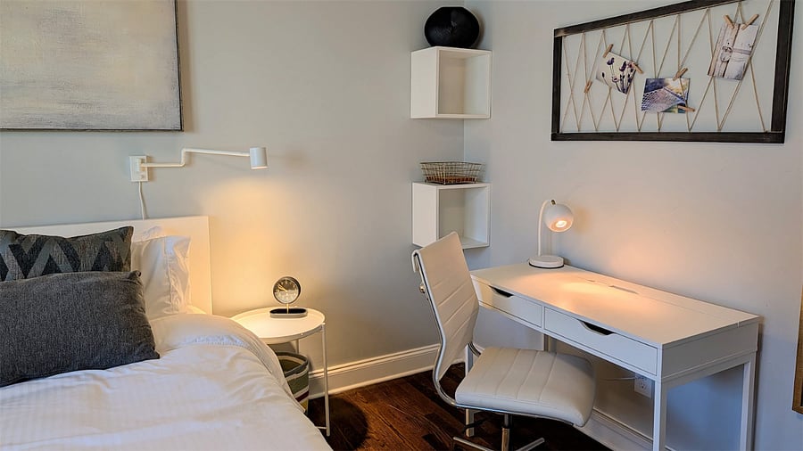 Large Bedroom - 2nd Bedroom with shared bath