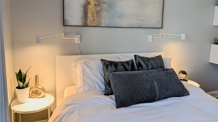 Large Bedroom - 2nd Bedroom with shared bath
