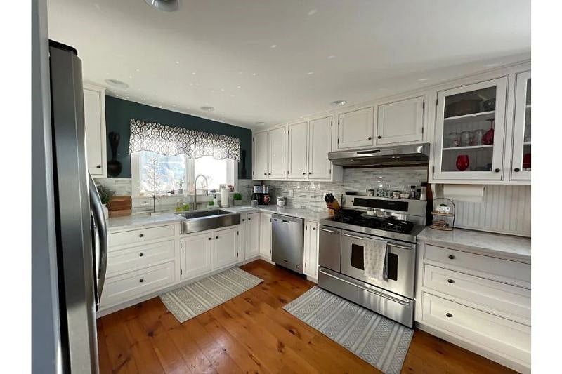 Furnished Finder property 578660_1 photo 3