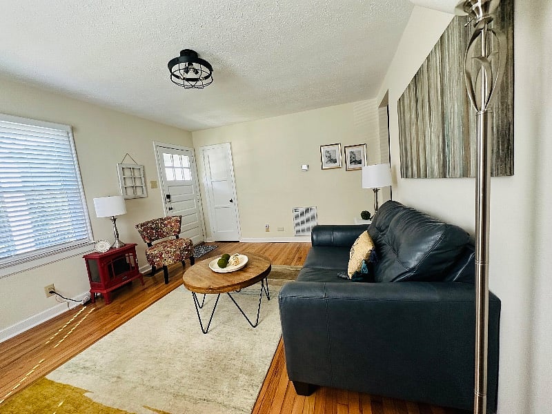 Furnished Finder property 578719_1 photo 3