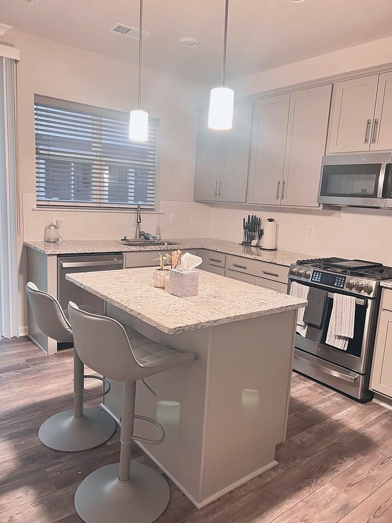 Furnished Finder property 578722_1 photo 8