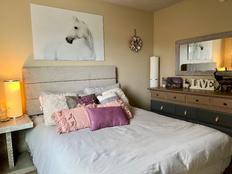 Your Guest Room!