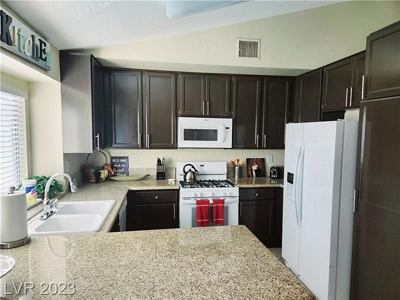 Furnished Finder property 578735_1 photo 5