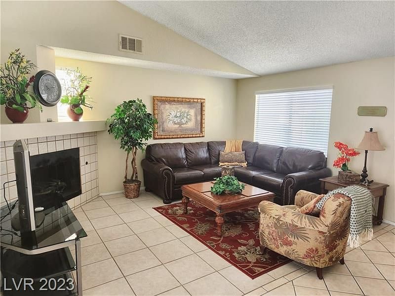 Furnished Finder property 578735_1 photo 7