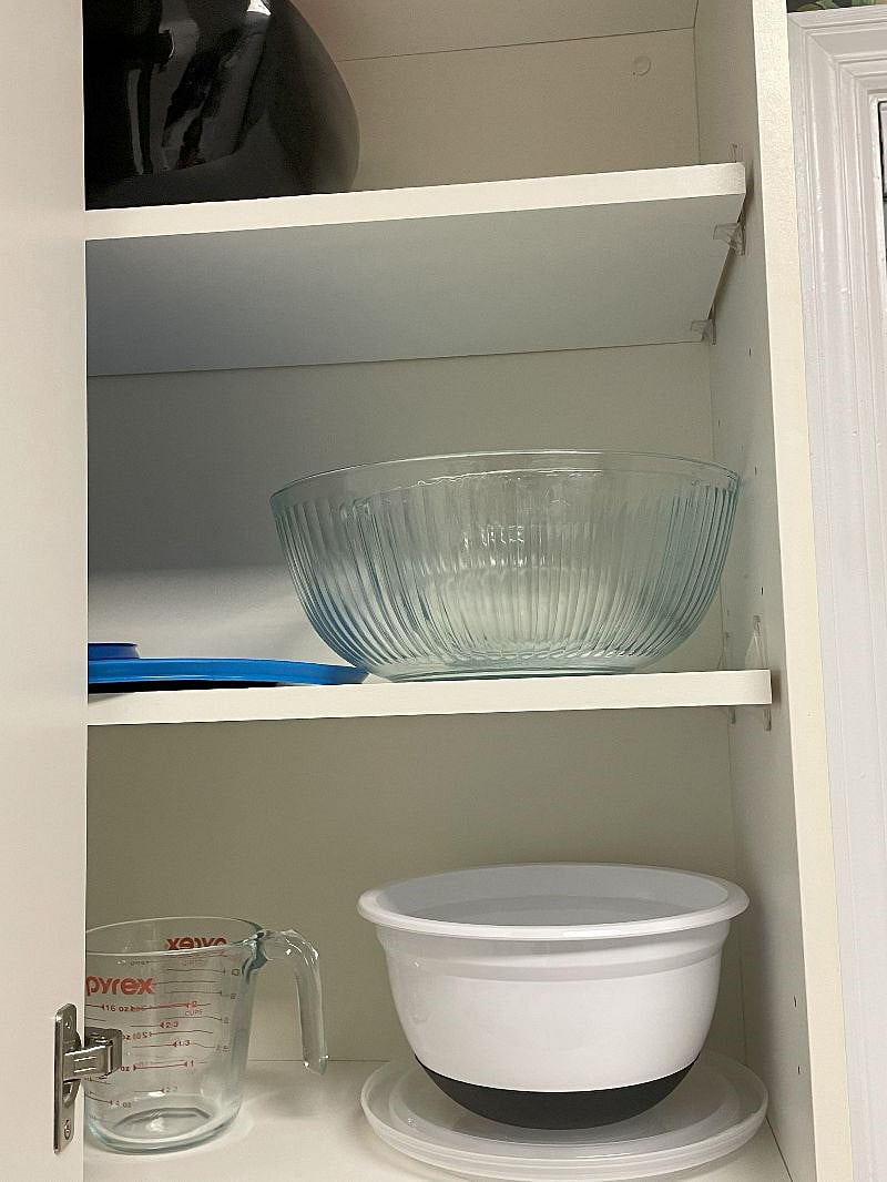Serving bowls