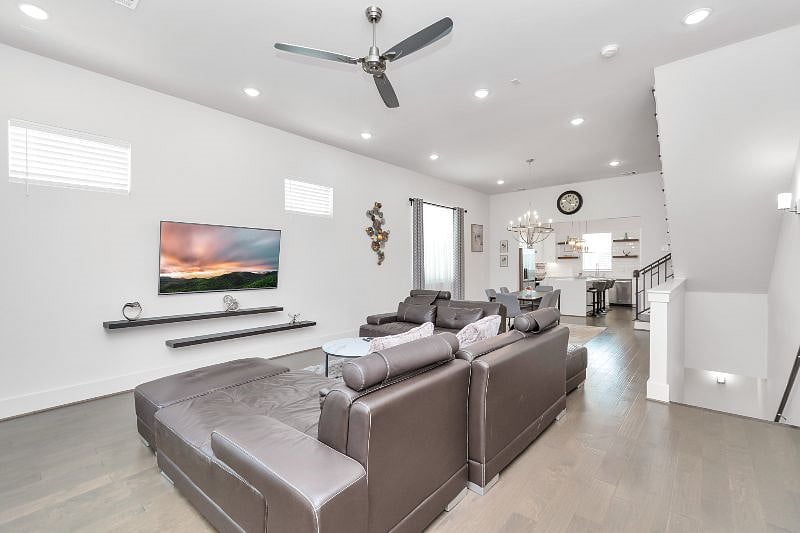 Furnished Finder property 578762_1 photo 8