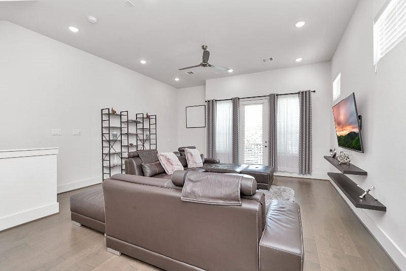 Furnished Finder property 578762_1 photo 9
