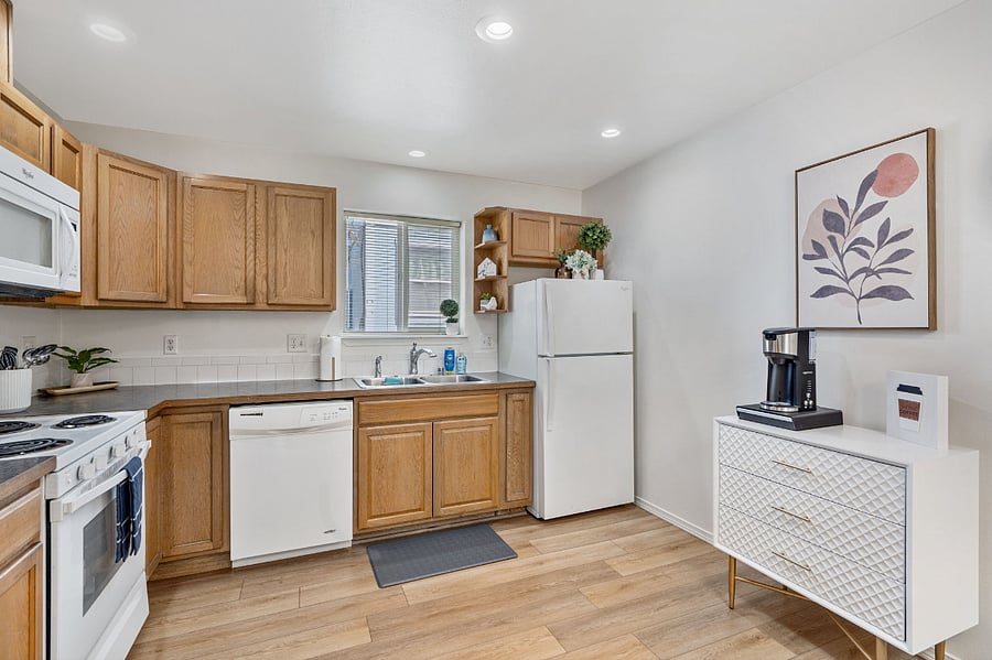 Furnished Finder property 578813_1 photo 17