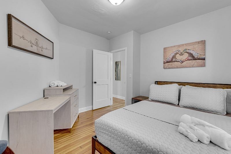Spacious one bedroom