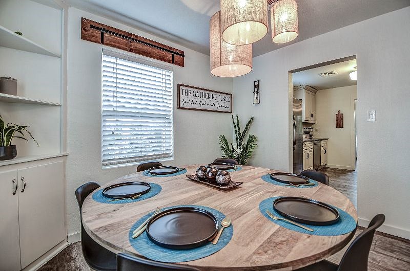 Furnished Finder property 578886_1 photo 8