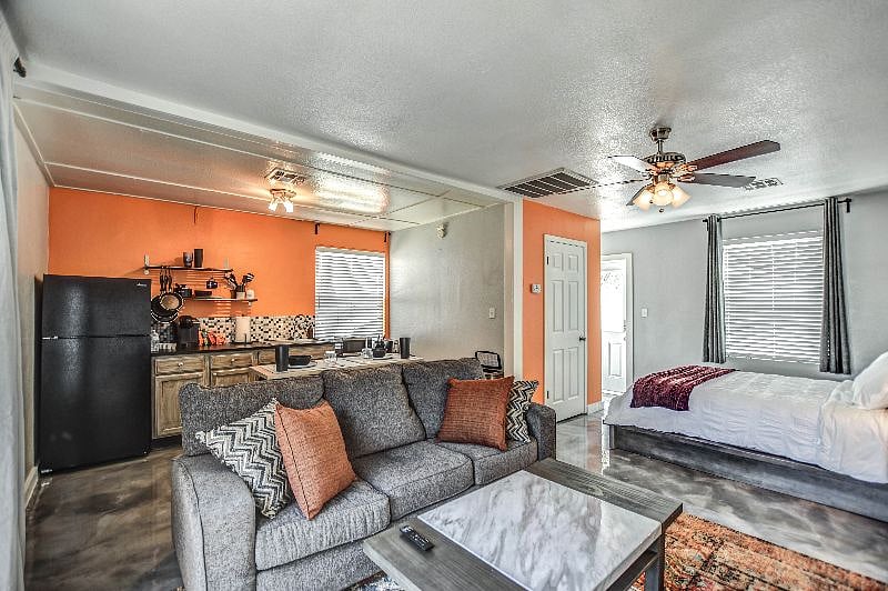 Furnished Finder property 578886_1 photo 12