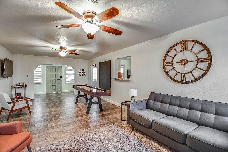 Furnished Finder property 578886_1 photo 3