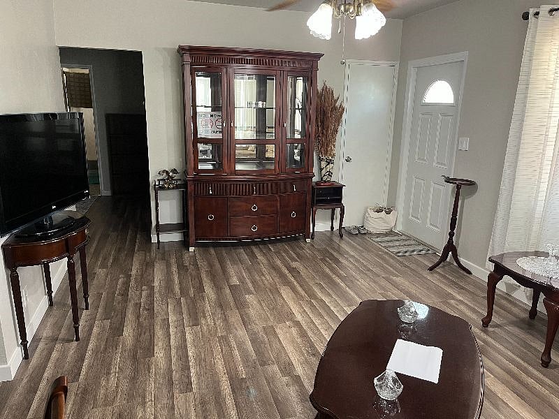 Furnished Finder property 578888_1 photo 12