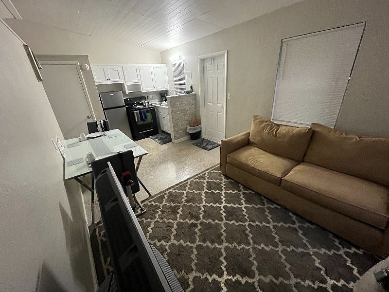 Furnished Finder property 578888_1 photo 46