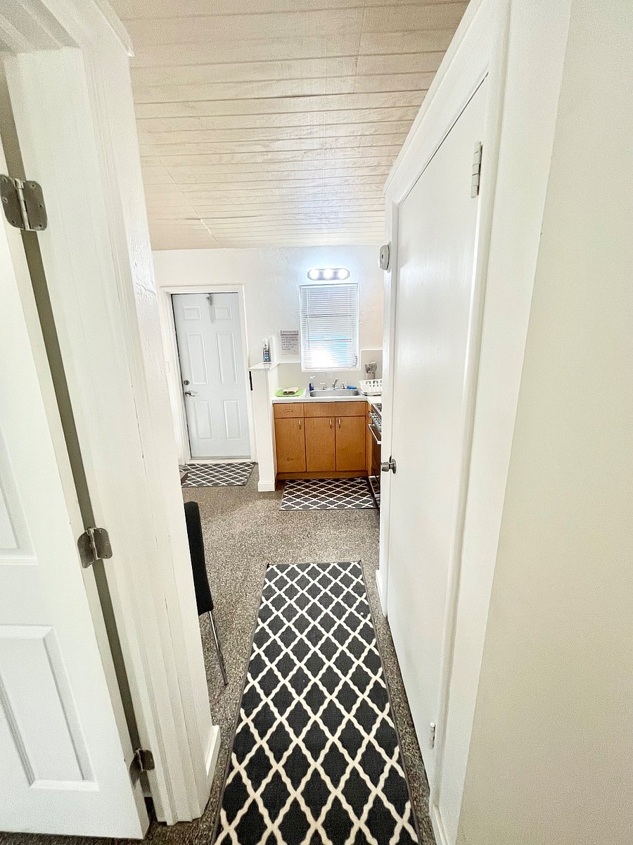 Furnished Finder property 578888_1 photo 27