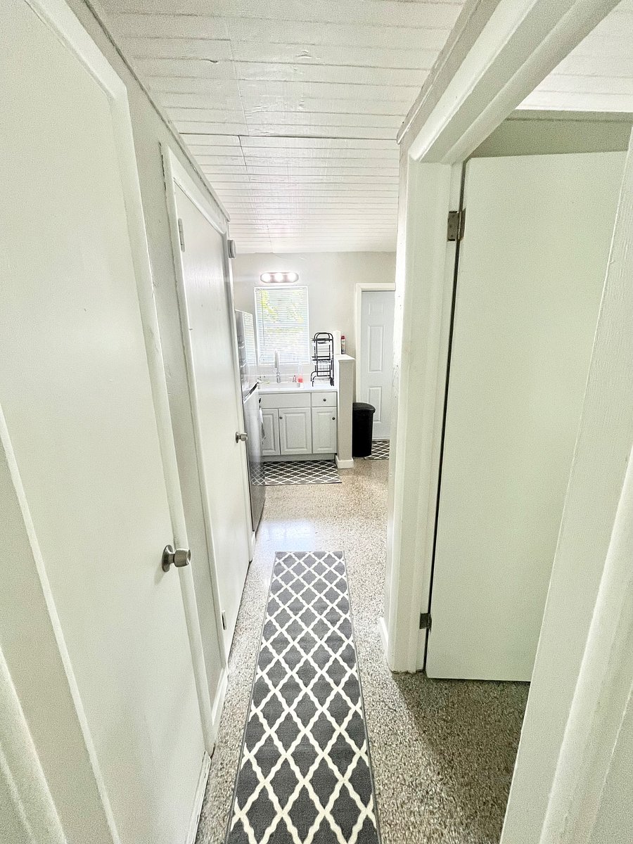 Furnished Finder property 578888_1 photo 67