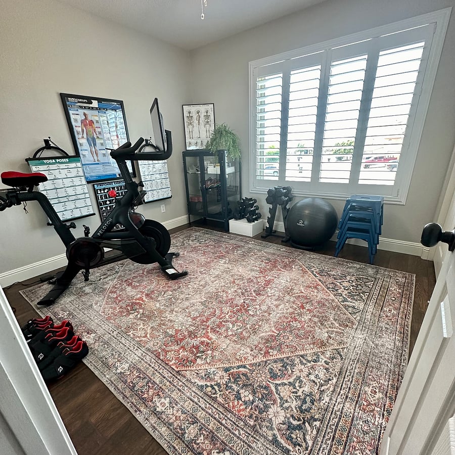 Shared Work out room. Dumbbells, workout posters & more! Free membership to Peleton Bike Plus with your stay!
