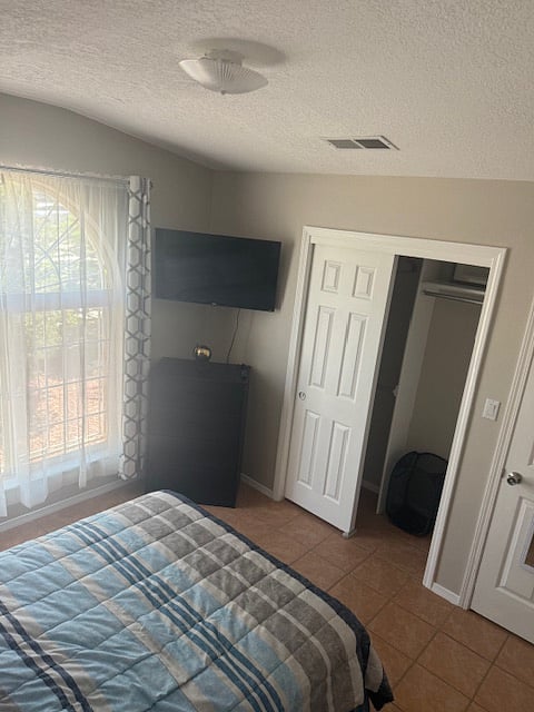 Furnished Finder property 578915_2 photo 7