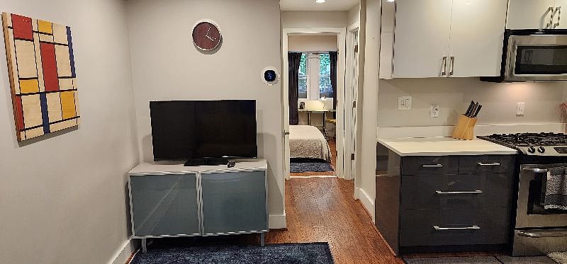 Furnished Finder property 578952_1 photo 4