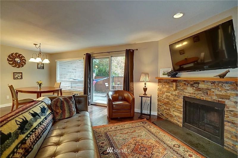 Furnished Finder property 579001_1 photo 13