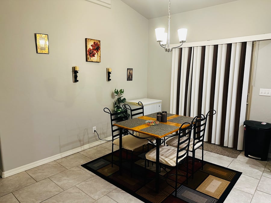 Furnished Finder property 579004_1 photo 15