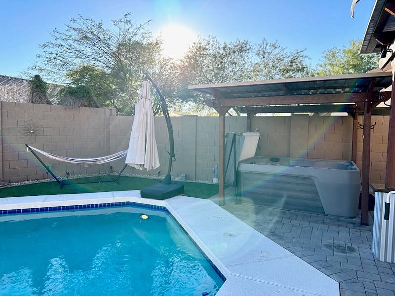 Furnished Finder property 579023_1 photo 25