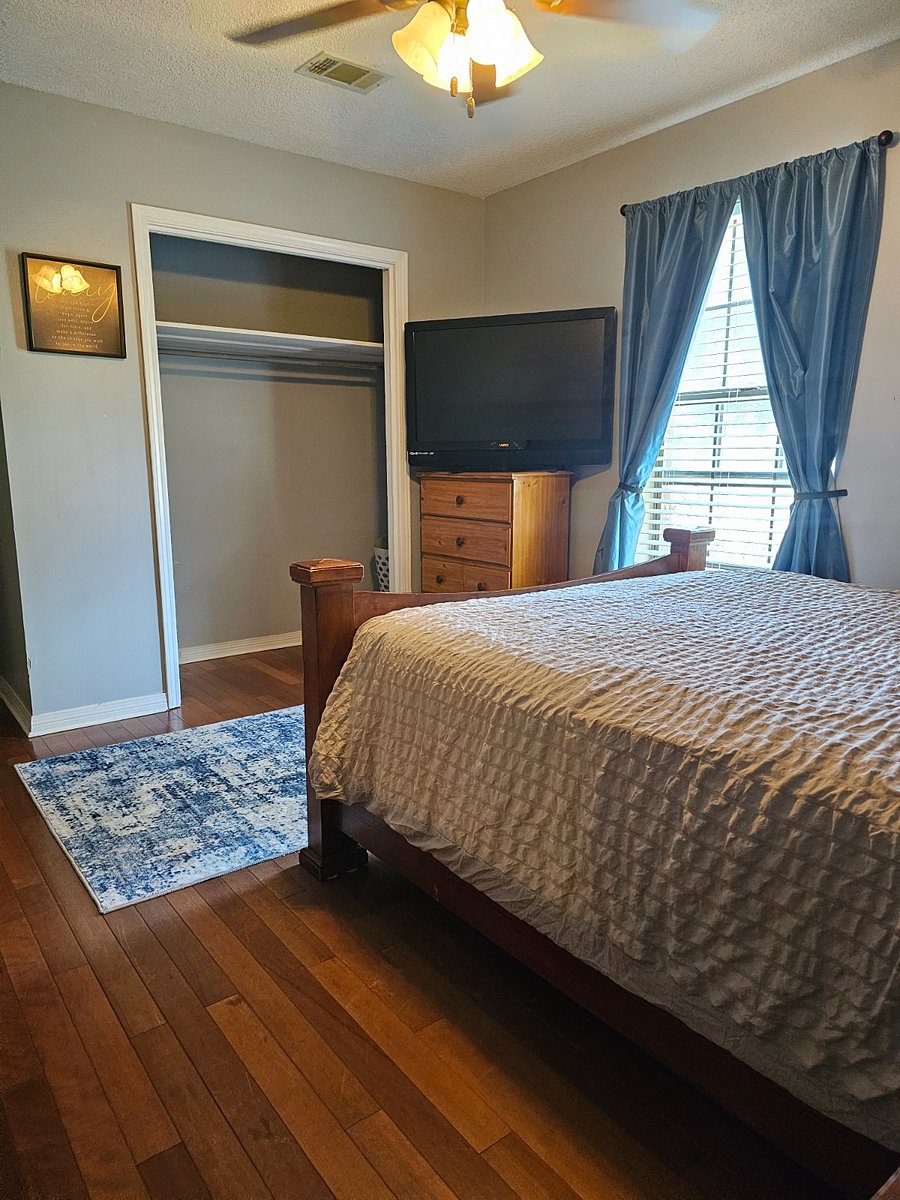 Furnished Finder property 579025_1 photo 13