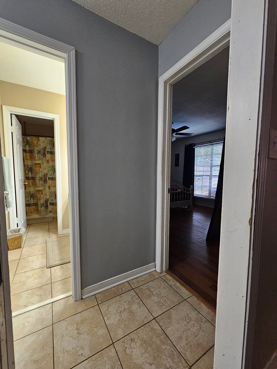 Furnished Finder property 579025_1 photo 8