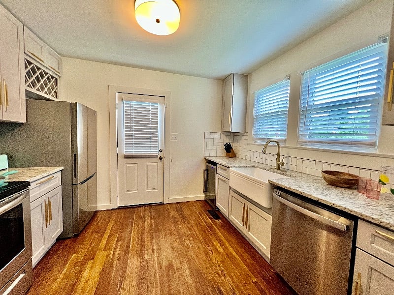 Furnished Finder property 579041_1 photo 9