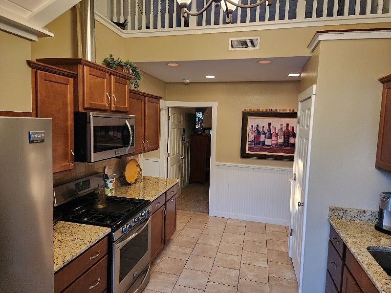Furnished Finder property 579128_1 photo 4