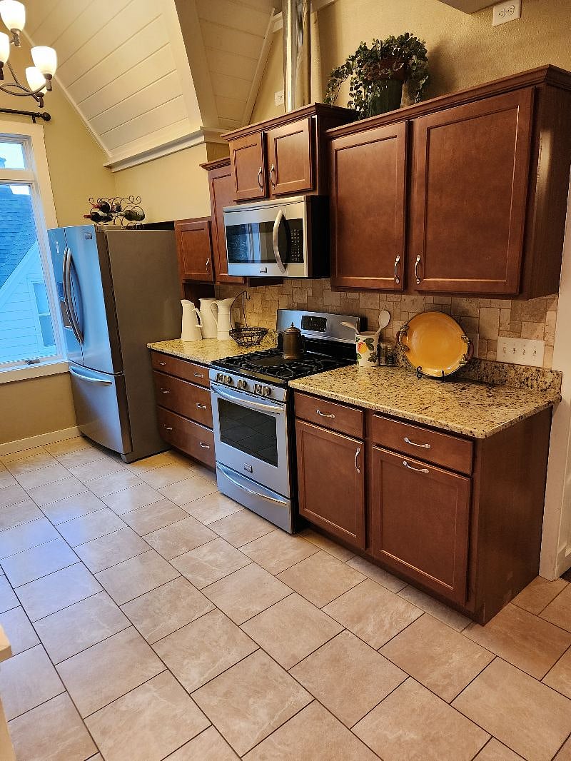 Furnished Finder property 579128_1 photo 5