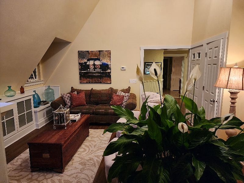 Furnished Finder property 579128_1 photo 7