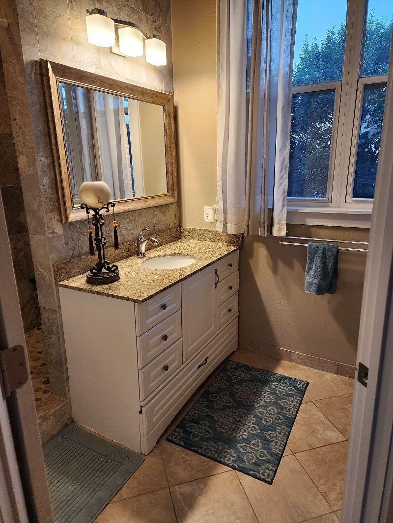 Furnished Finder property 579128_1 photo 16