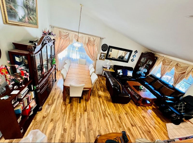 Furnished Finder property 579161_1 photo 7