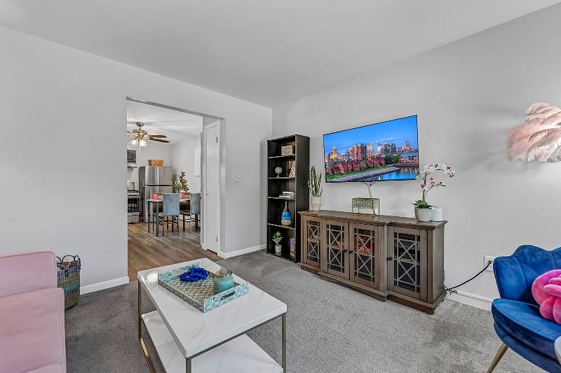 Furnished Finder property 579238_1 photo 8