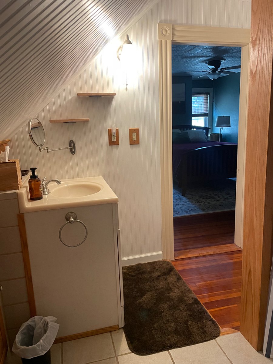 Furnished Finder property 579262_2 photo 24